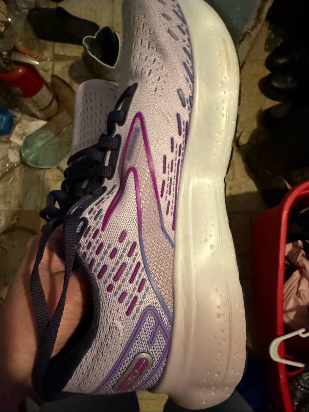 Brooks Women's Glycerin 20 in Lavender and Navy - Picture 2 of 4